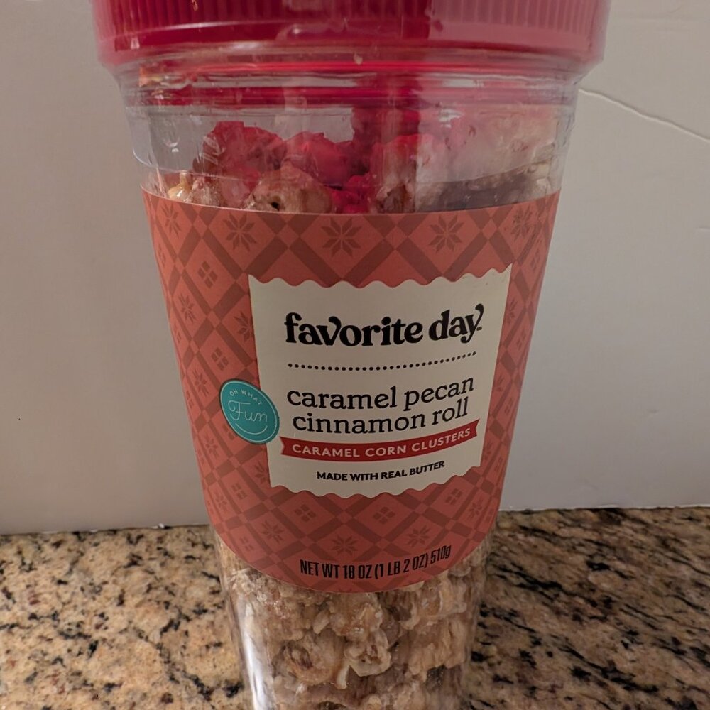 Favorite Day - Caramel Corn Clusters - 18 oz